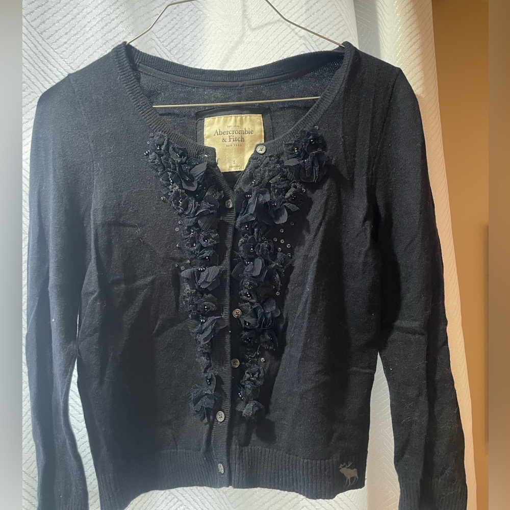 Blue Abercrombie & Fitch Sweater
